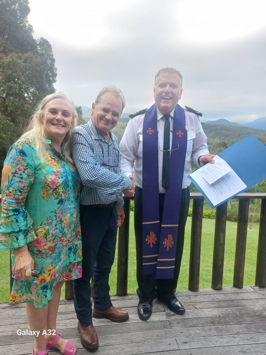 Wedding ceremony by Dr. Gerrit Rademeyer in Cape Agulhas